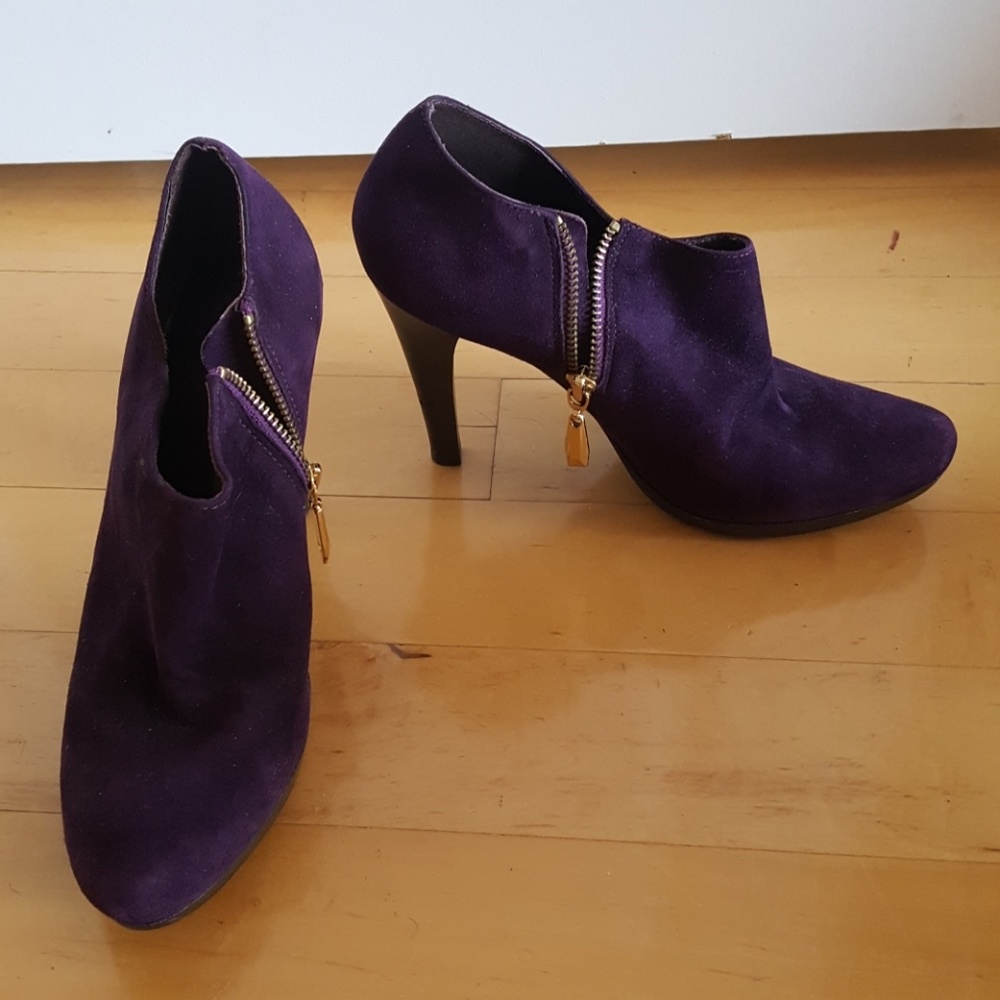 DVF purple suede booties 7.5